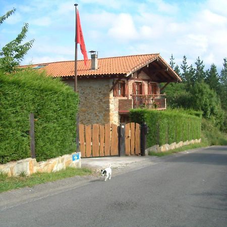 Albergue Eskerika Exclusivo Peregrinos Esquerica Zewnętrze zdjęcie