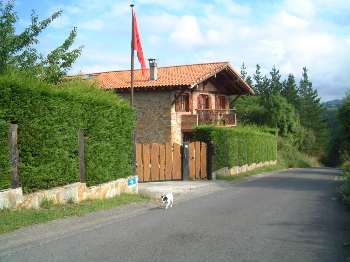 Albergue Eskerika Exclusivo Peregrinos Esquerica Zewnętrze zdjęcie